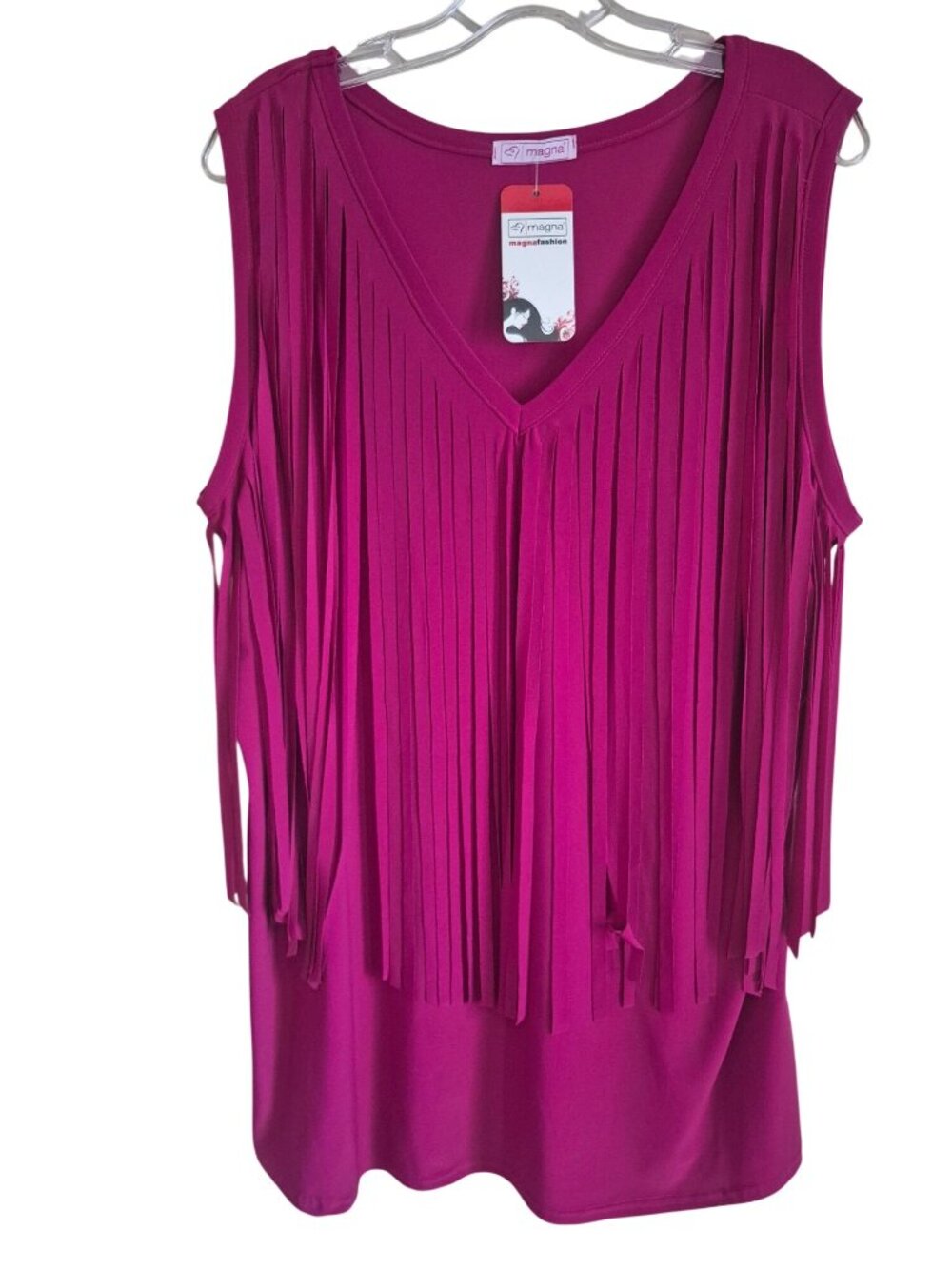 Magna Fuscia Fringe Sleeveless V-Neck Top Size 18/20 Plus